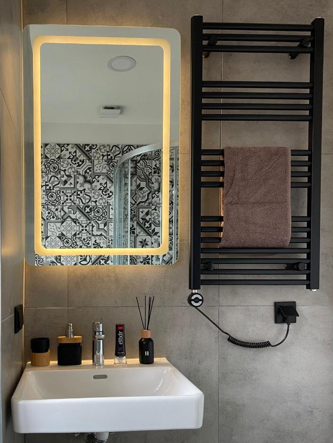 Premium Apartment In Quiet & Historical Area Riga Ngoại thất bức ảnh